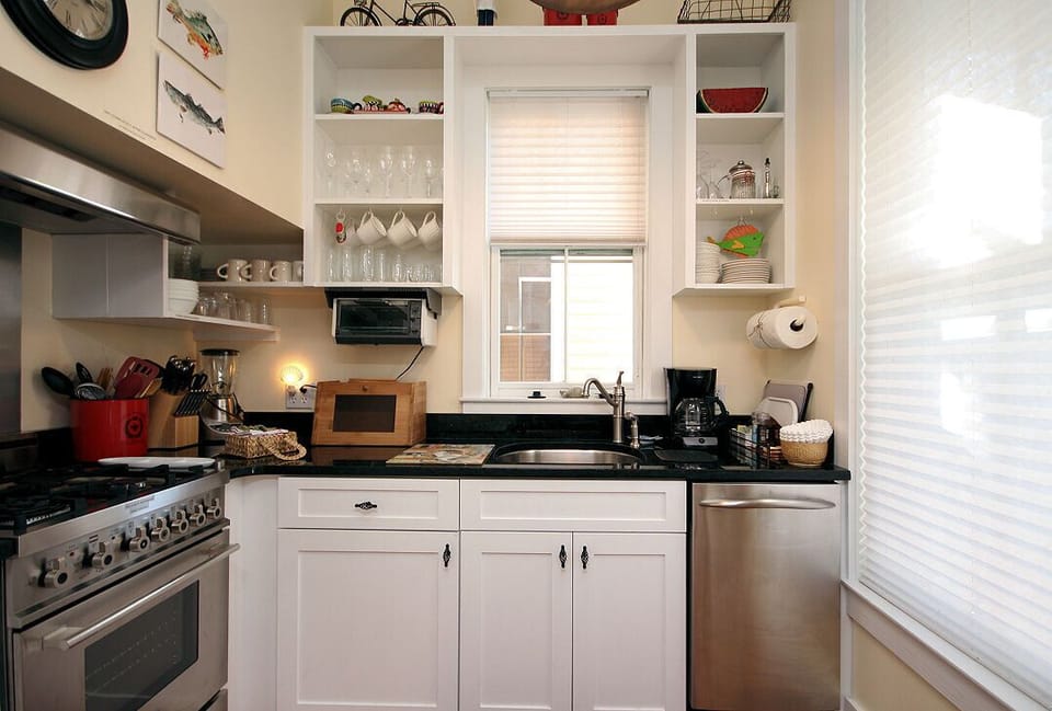 Gourmet Stainless Kitchen