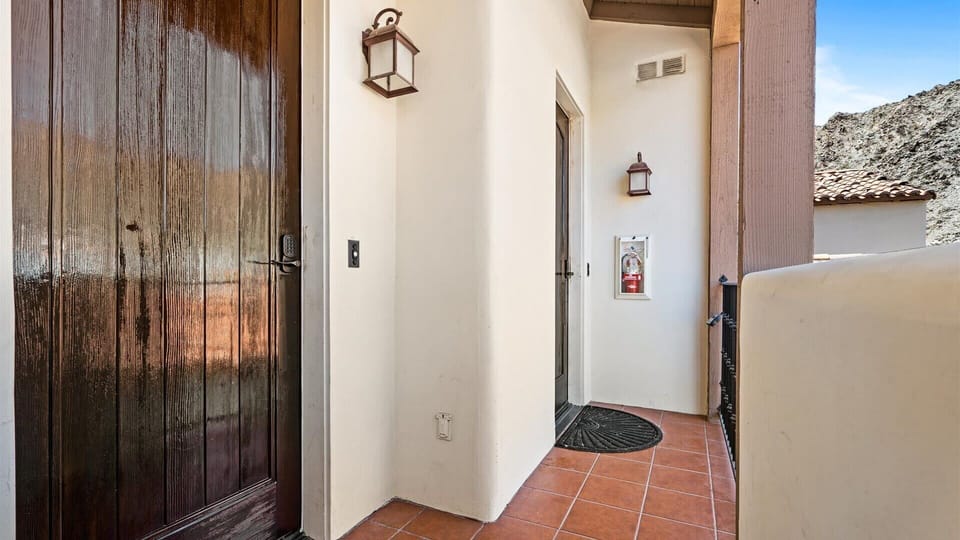 2nd Floor Entrance