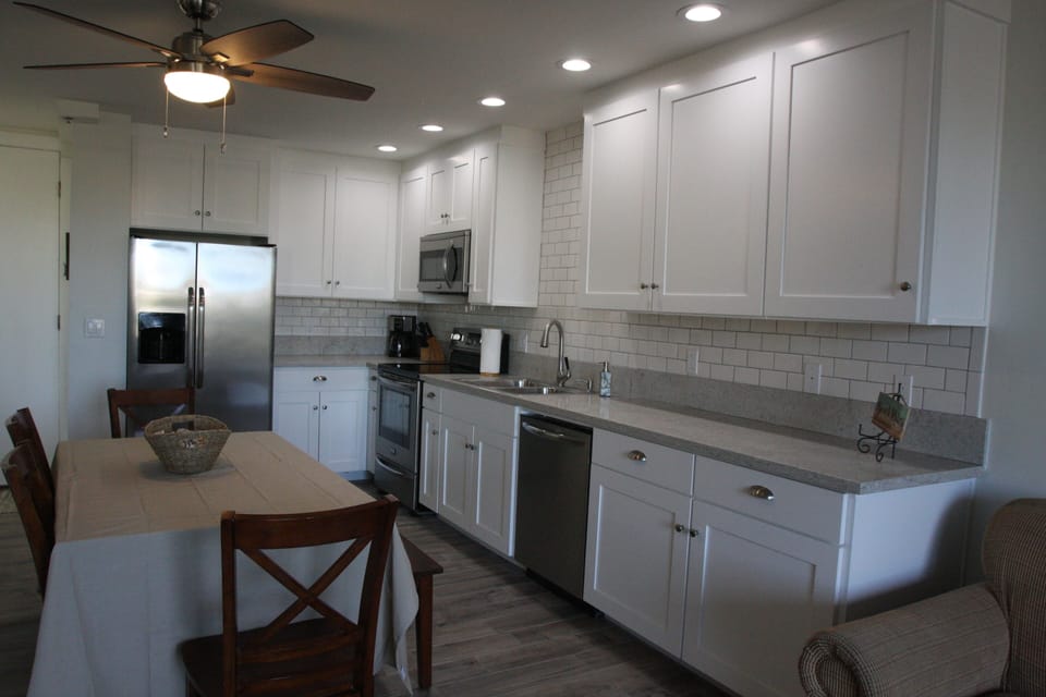 More of the brand new kitchen!