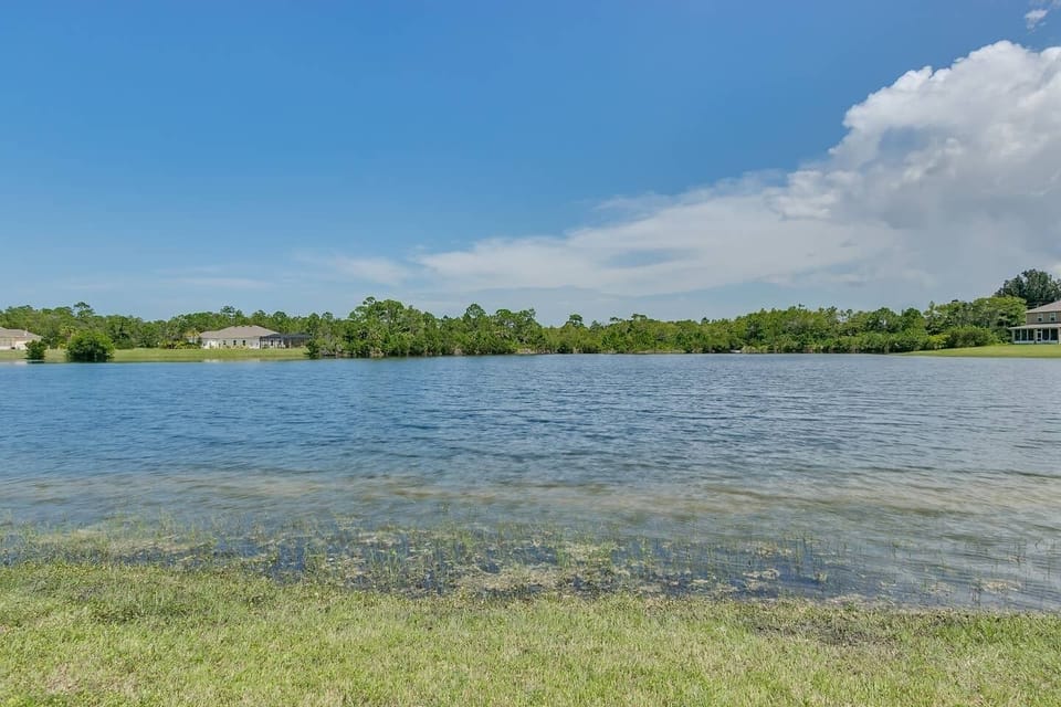 Beautiful community lake