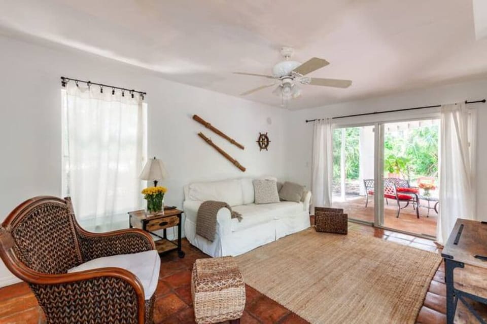 FAMILY ROOM 1RST FLOOR