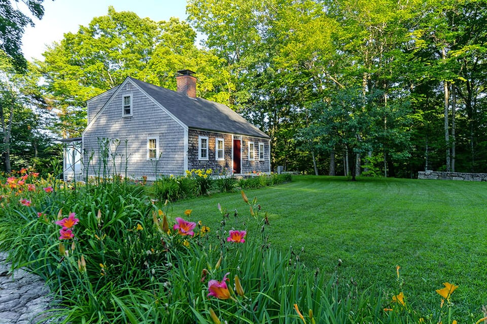 1821 Cape Cod on Mt. Belknap overlooking Lake Winnipesaukee