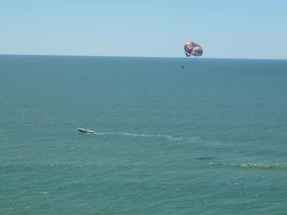 Parasailing Paradise!