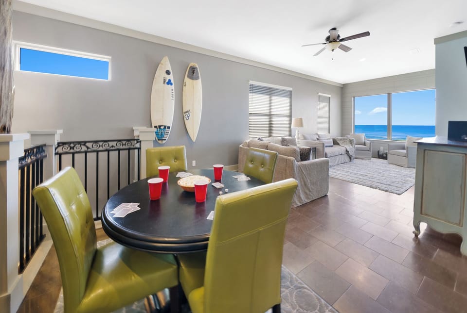 2nd Floor Additional Living/Recreational Area