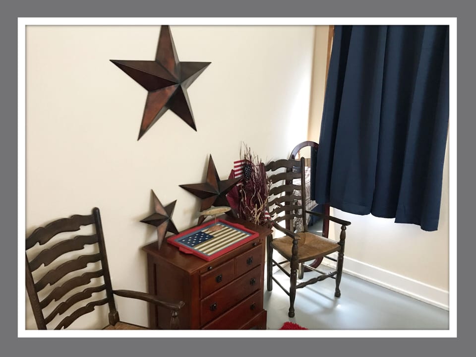 Americana Room sitting area