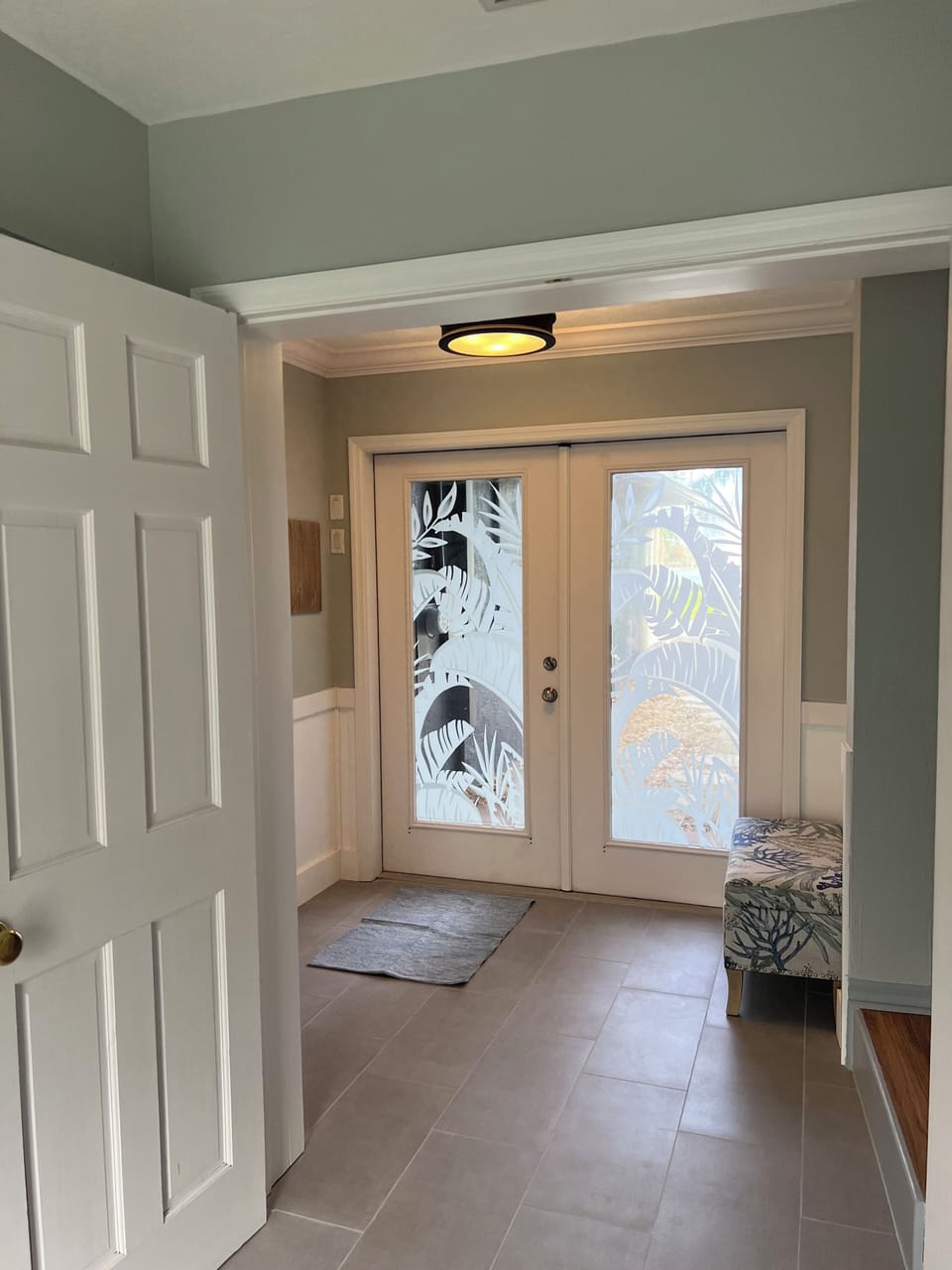 Optional Center Home Entrance