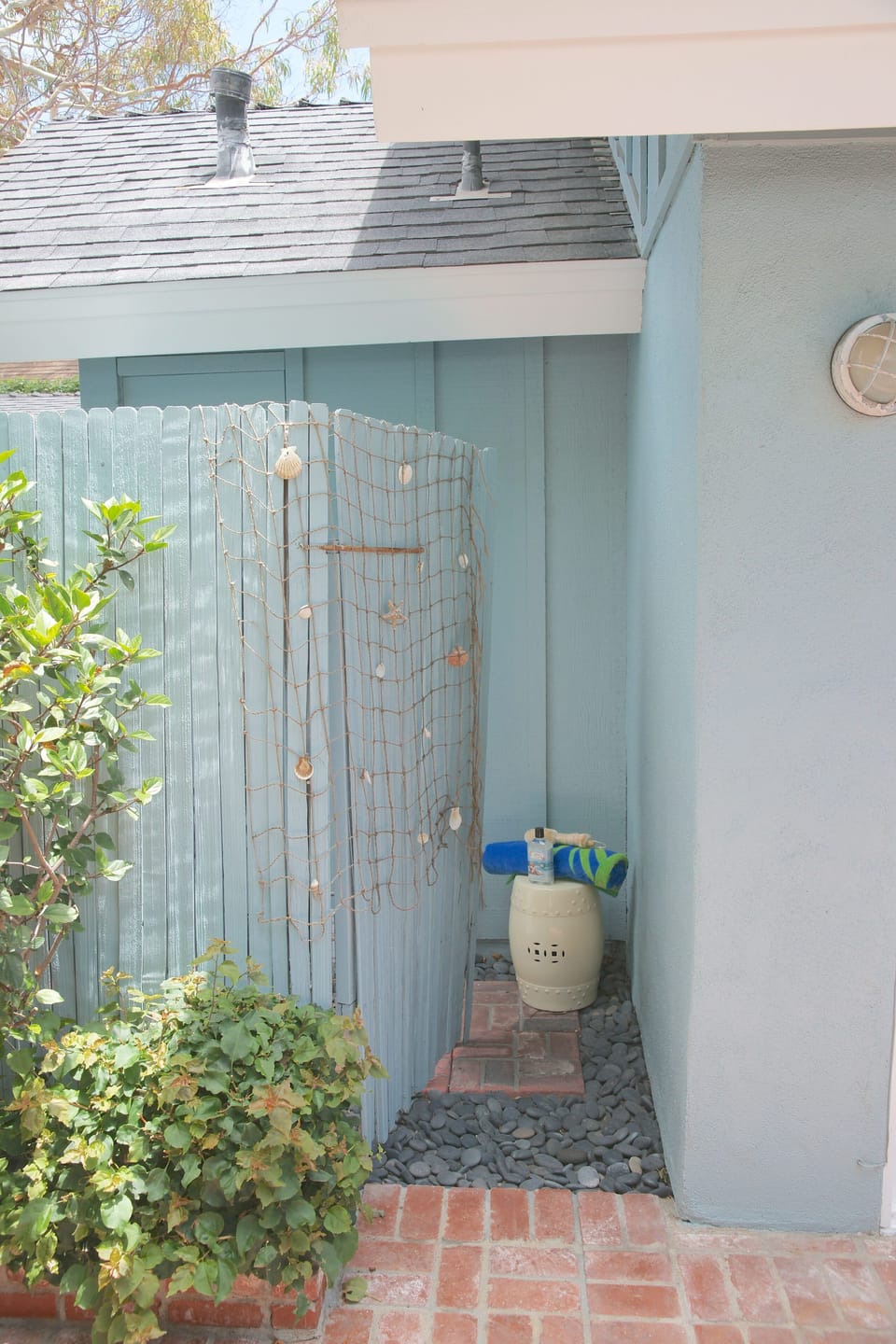 Outside shower