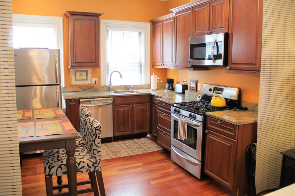 Fully Equipped open concept Kitchen