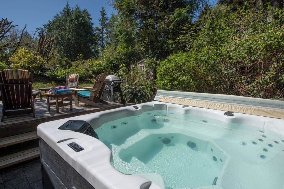 Private backyard hot tub and patio