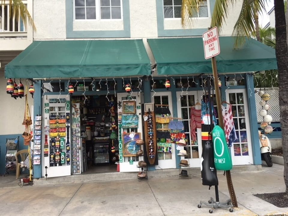 Resort gift shop w hand-painted, personalized souvenirs made to order