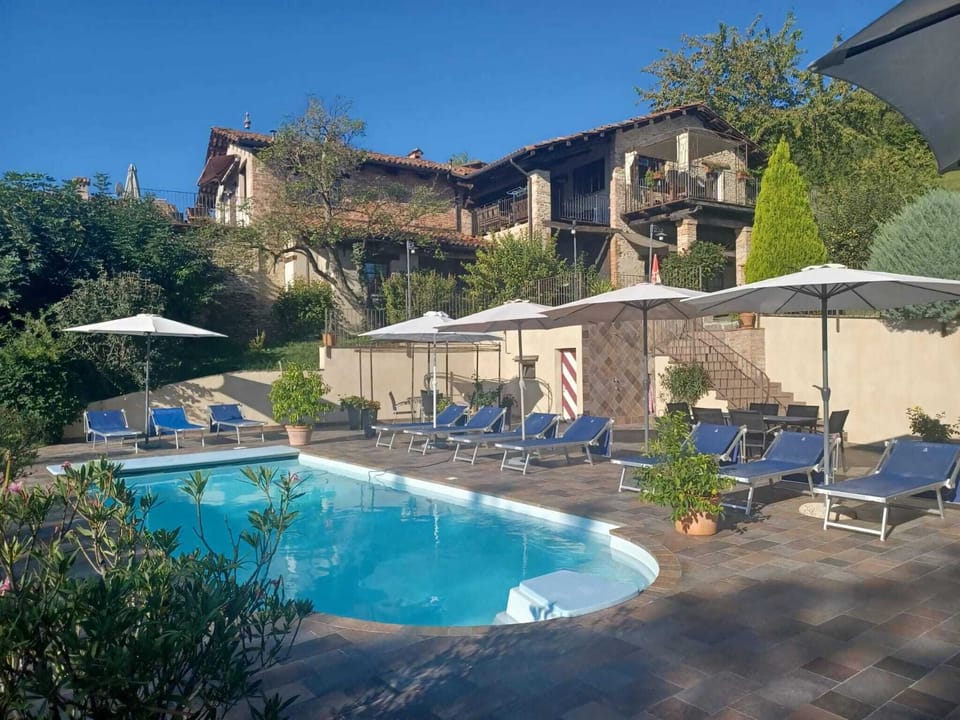 Holiday Home Swimming Pool