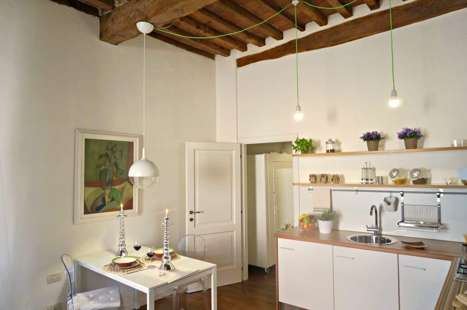 Contemporary Tuscany in a Medieval setting  