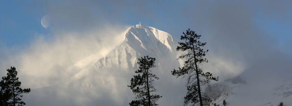 Price reduction!!!  Condo on the hill at Big Sky! Sleeps 8 with views. Apartment in Big Sky
