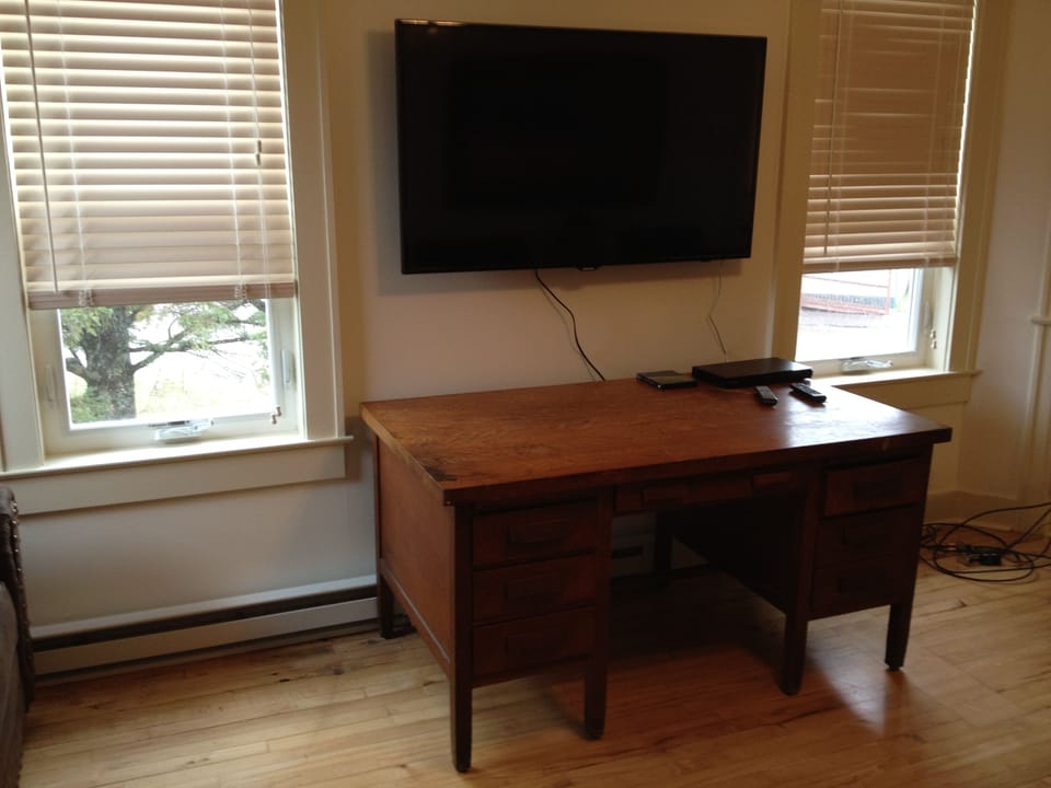 55' LED HD TV/Cable with FREE fast WiFi as well!