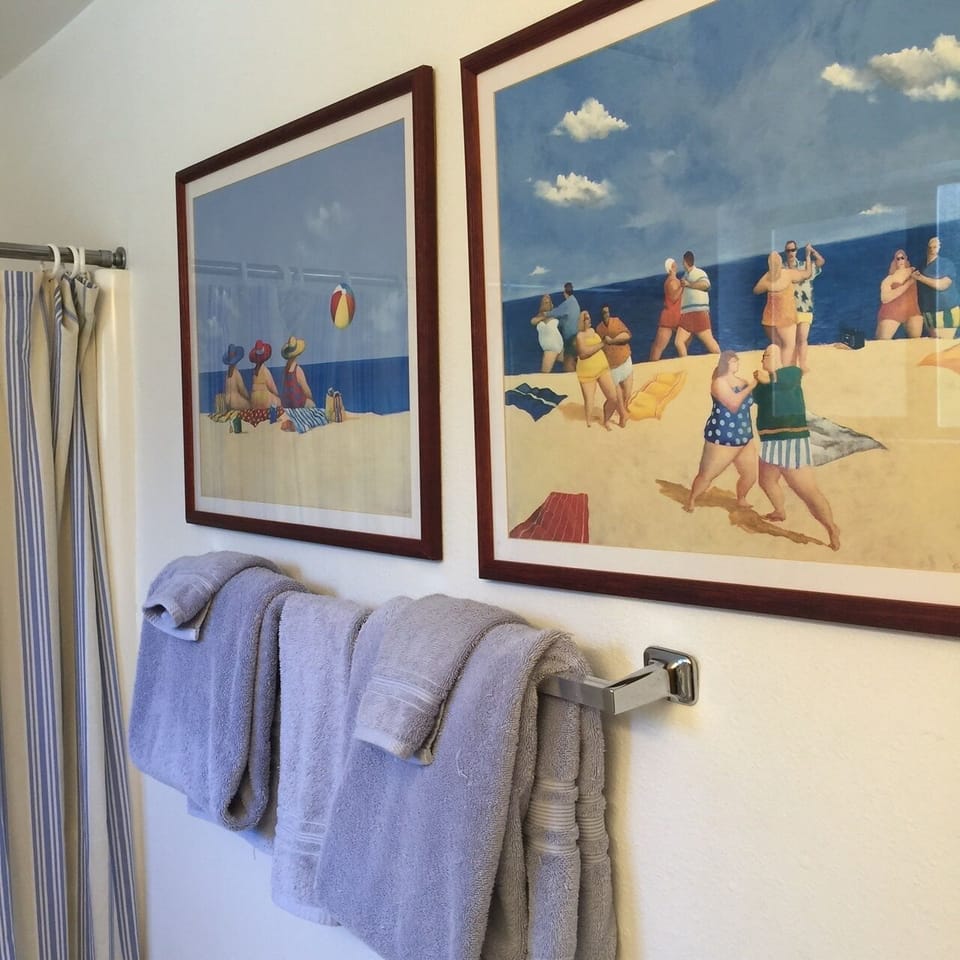 Downstairs full bath