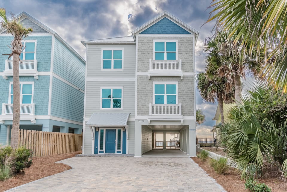 Welcome to Sea Salt; a 6 Bedroom Beachfront Home