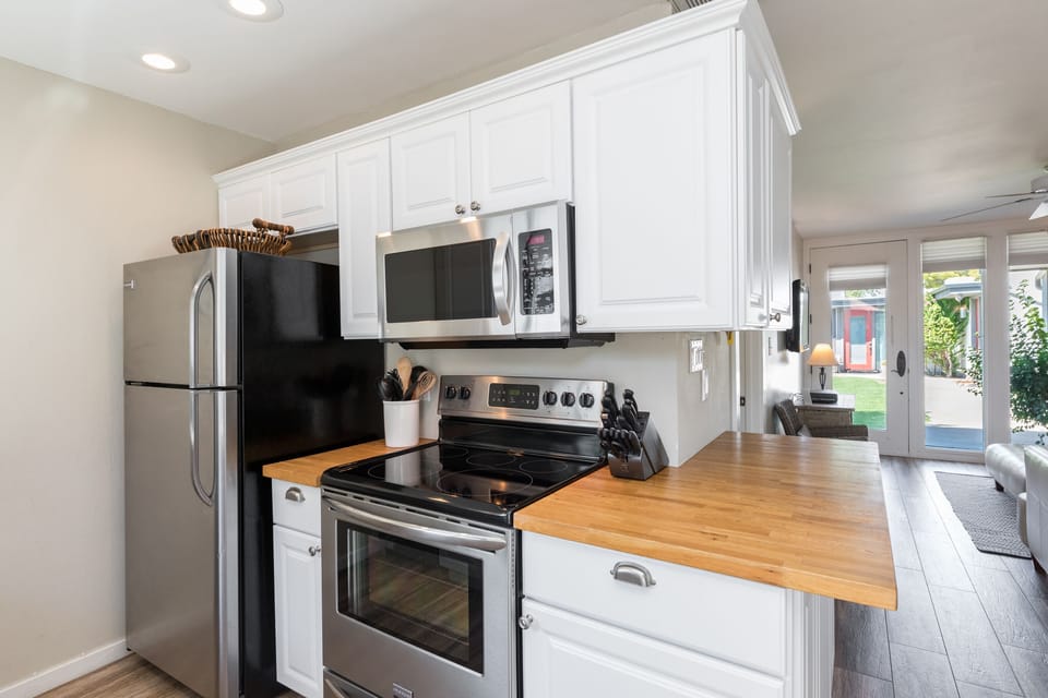 All appliances included 