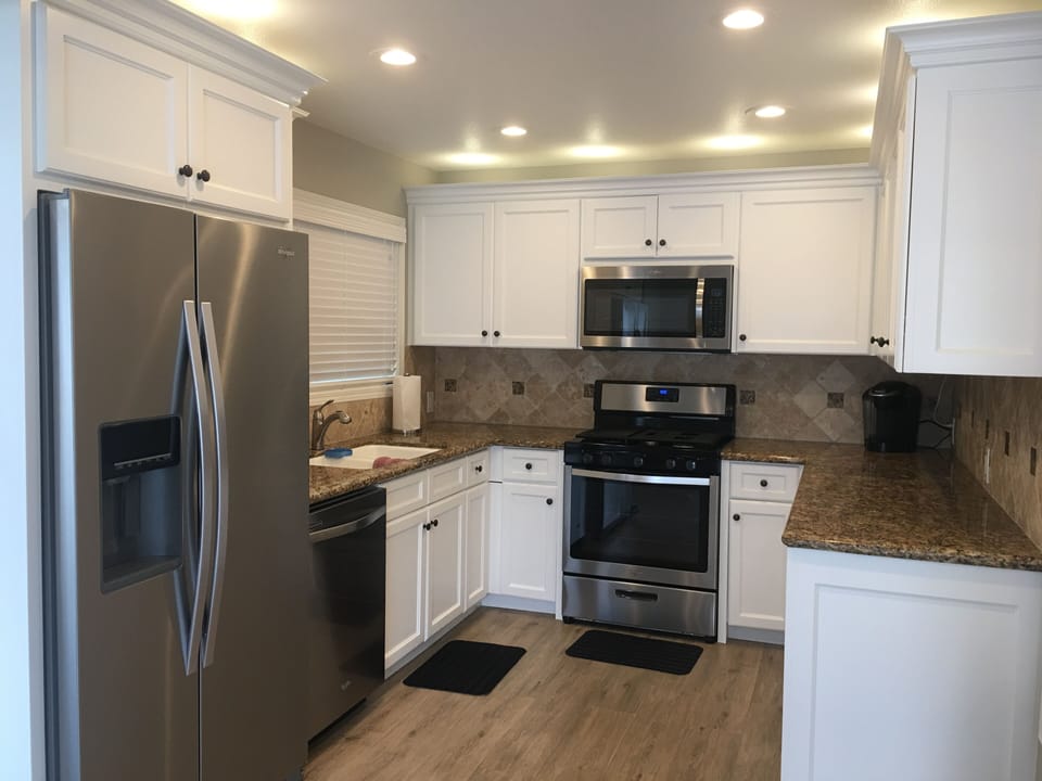 Full kitchen with brand new appliances