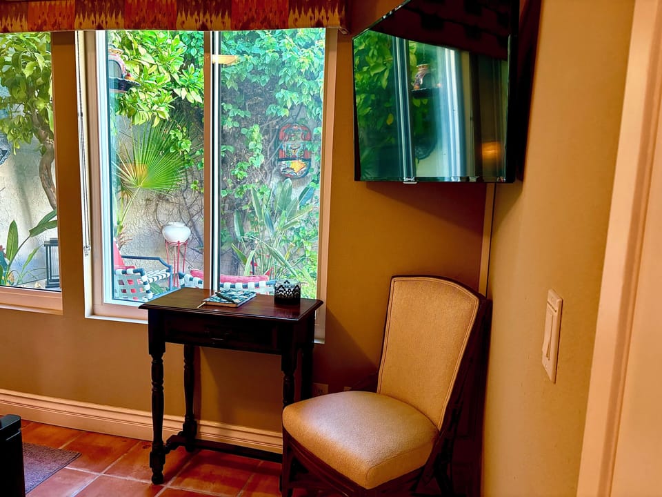 Wonderful desk in secondary master that faces the beautiful front garden. 