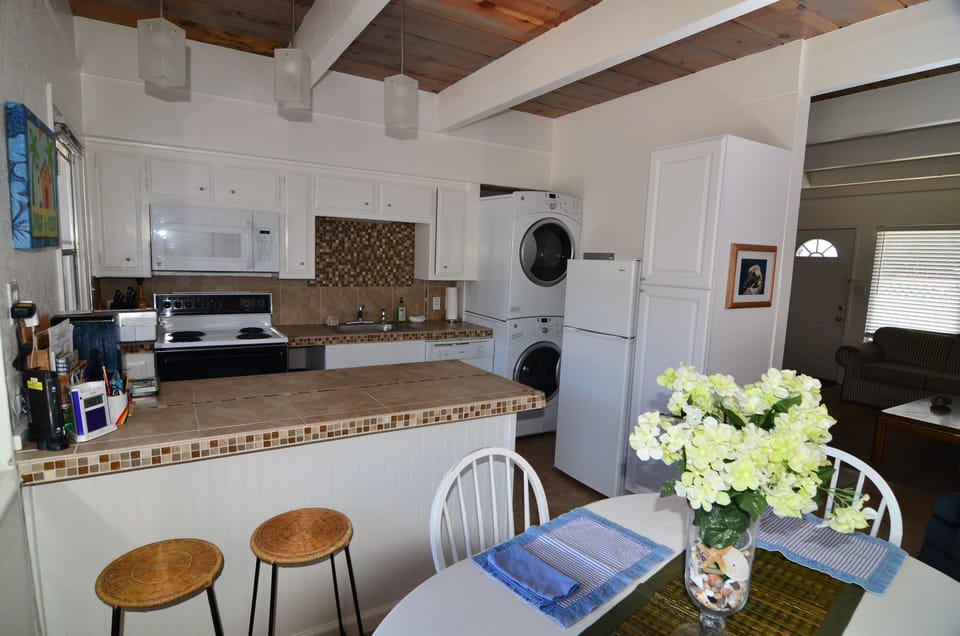 Well stocked kitchen - ready for your home-cooked meals