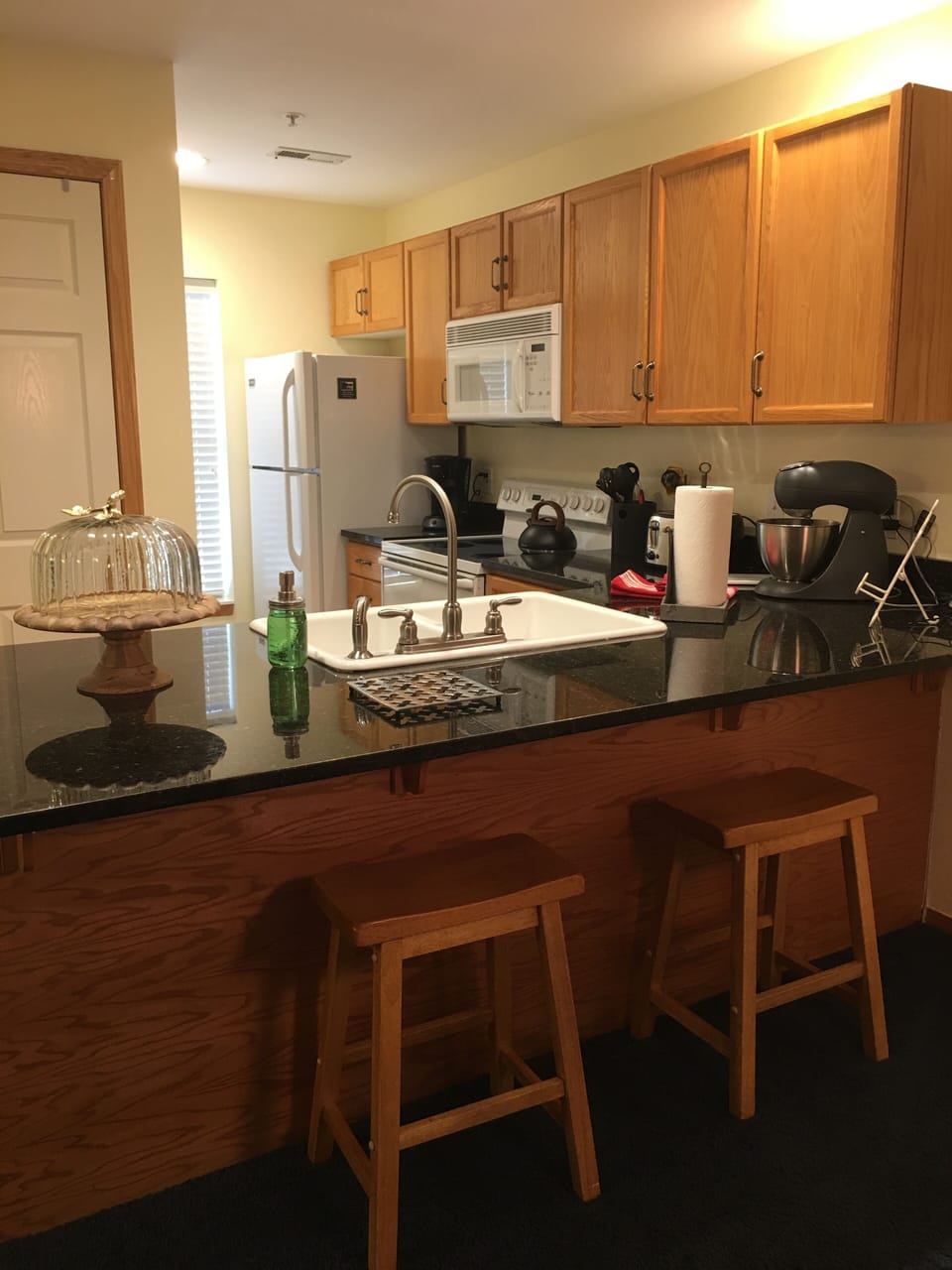 Breakfast bar!