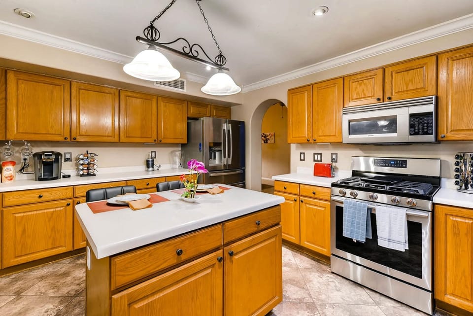 Fully stocked kitchen. Ready to cook?