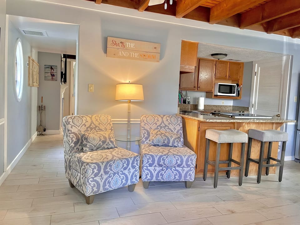 Kitchen with updated stainless appliances and washer and dryer