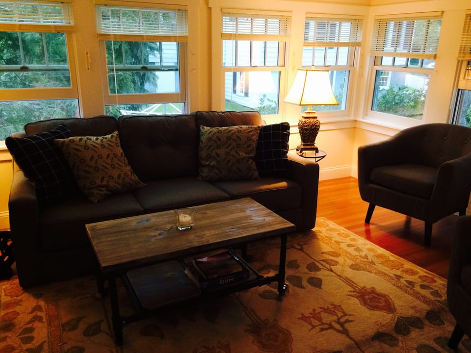 Windows everywhere on the  second floor with a tree house like feeling. 