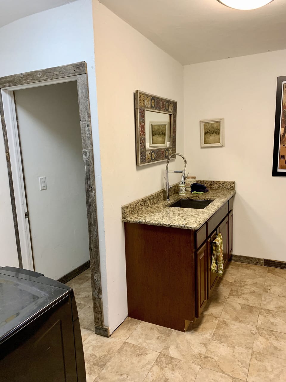 Sink and bathroom off the kitchen