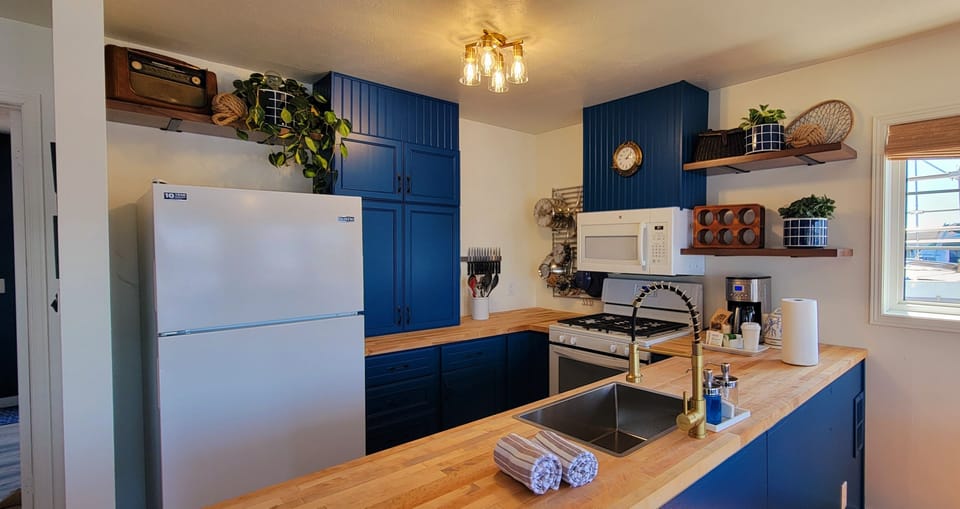 Create a memorable meal while floating in Harbor House.