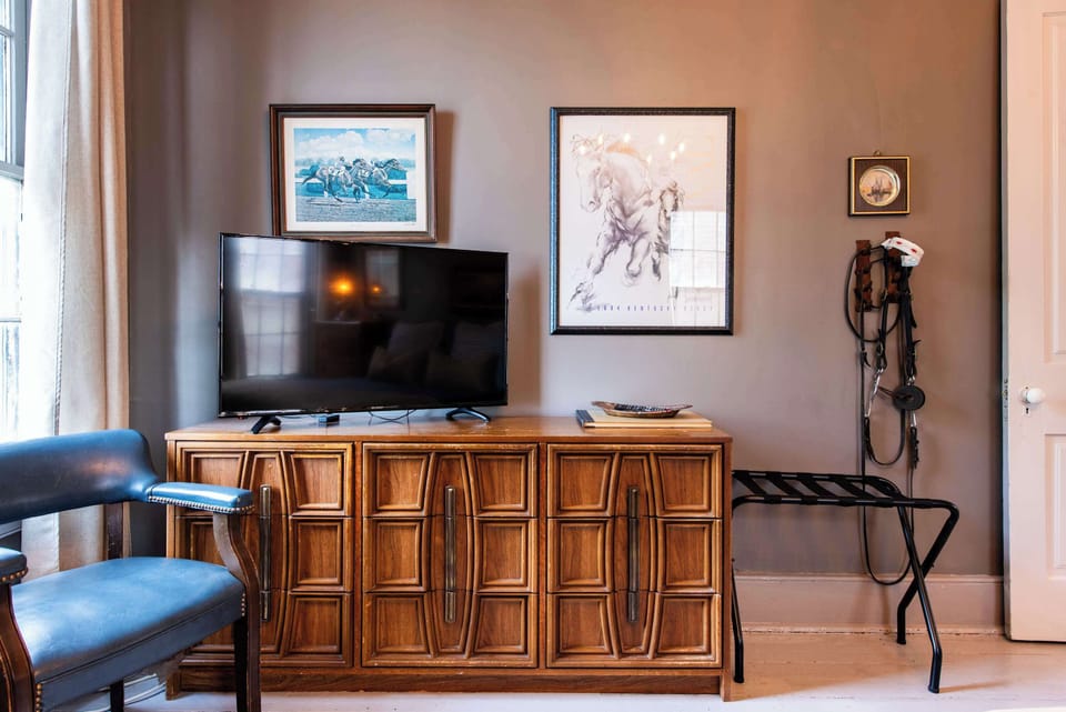 Smart TV- Equestrian Room