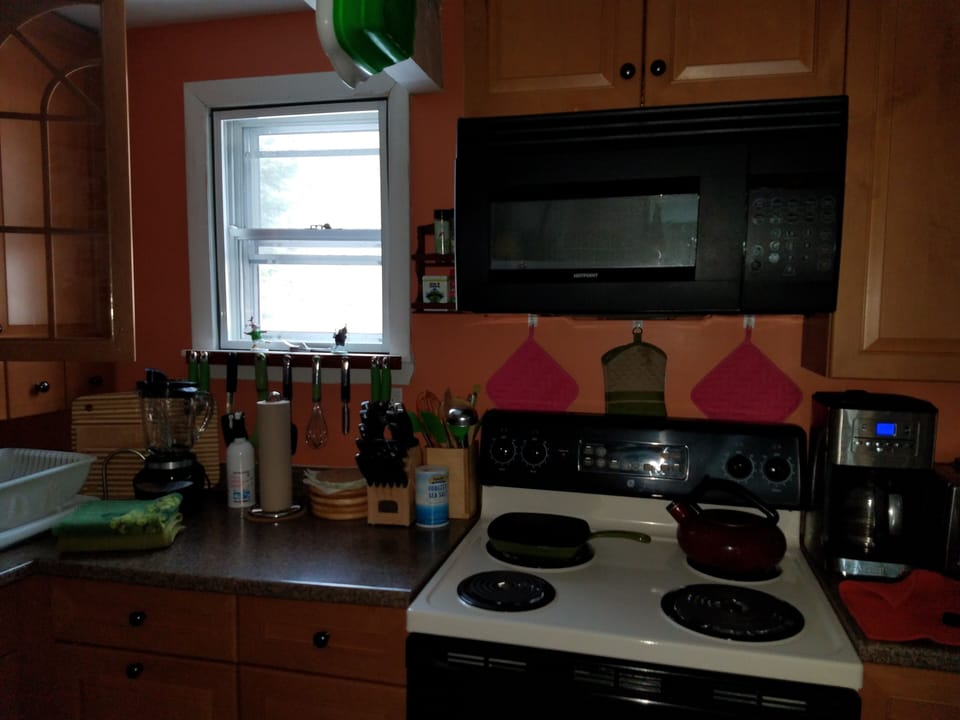 Lots of kitchen tools
