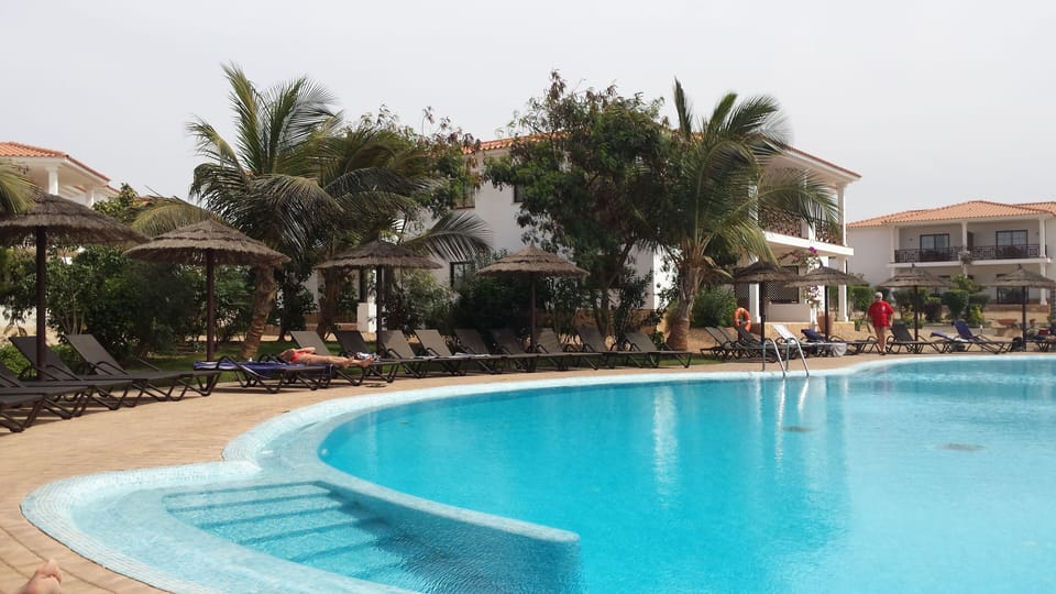 pool area 