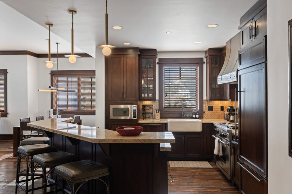 Kitchen and Island
