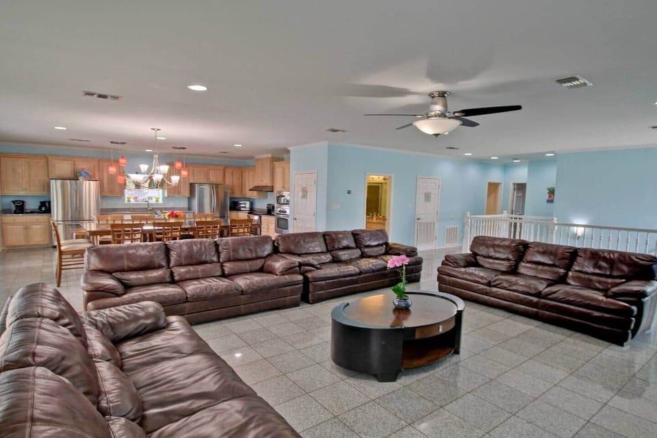 2nd floor living area with a great view 