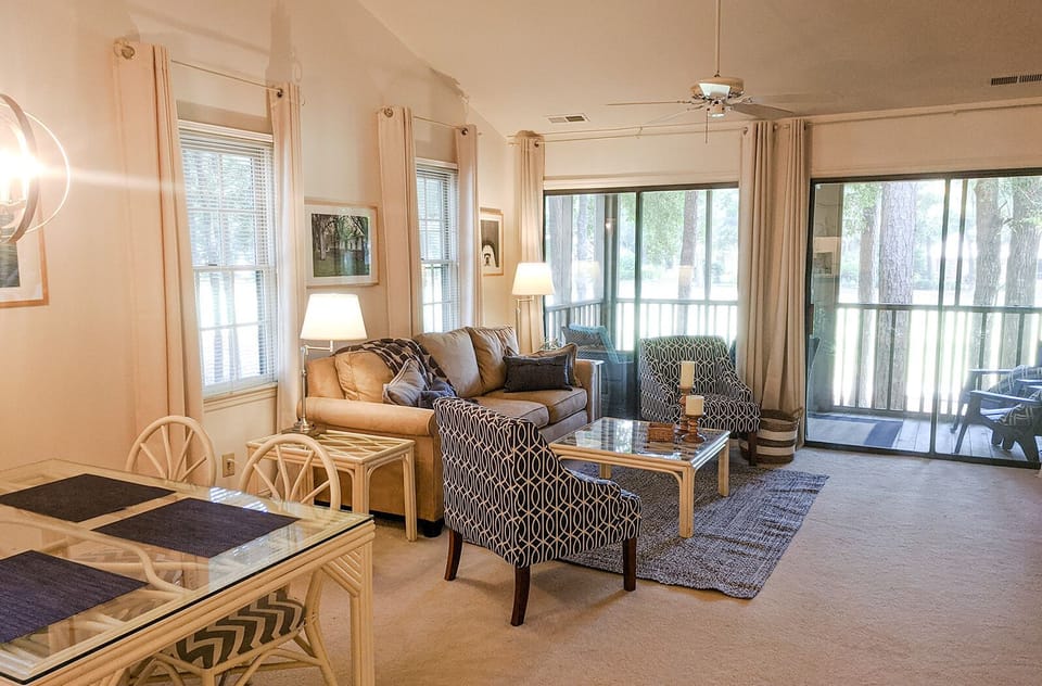 Serene and Bright Living and Dining