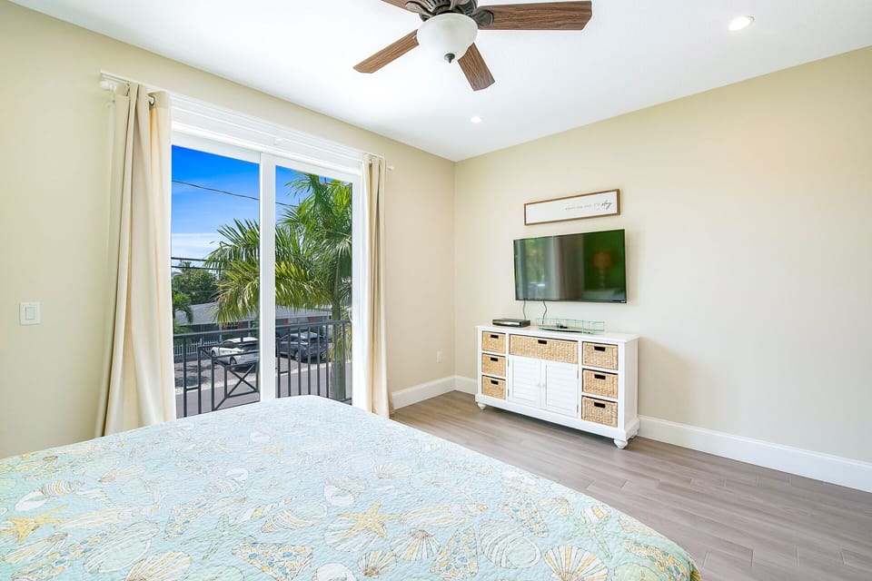 Bedroom With Natural Light 1