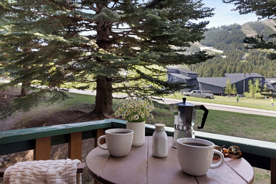 Private Deck