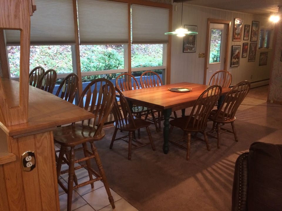 chairs for 10