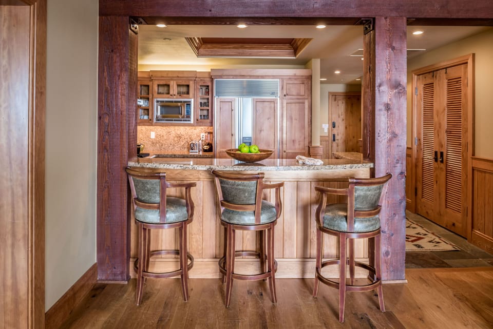 Kitchen counter