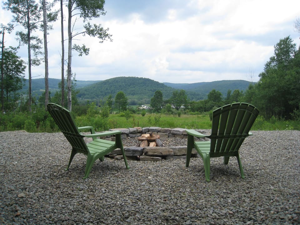 View overlooking the mountains and fire pit