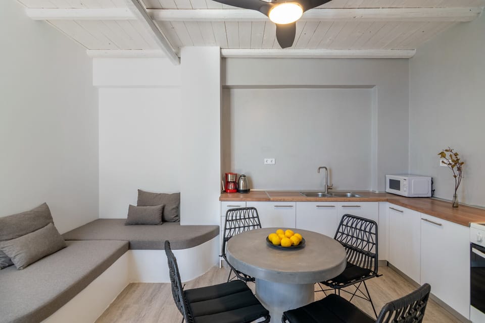 Open-plan fully equipped kitchen of Incredible sea view, private pool, near tavern, Plakias, Crete