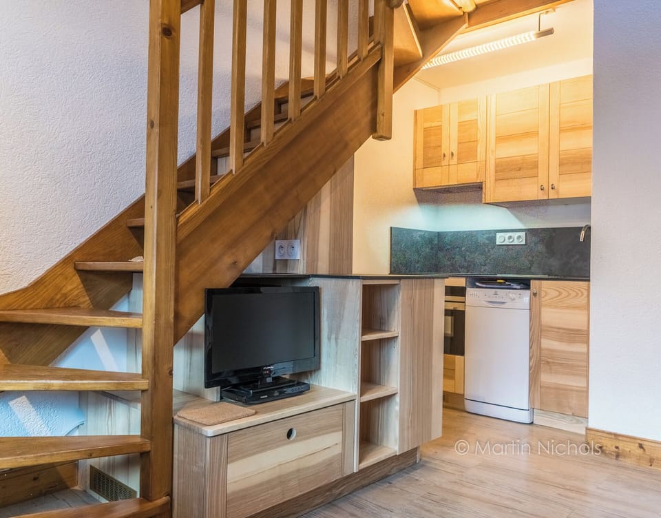New improved kitchen and facilities Autumn 2022