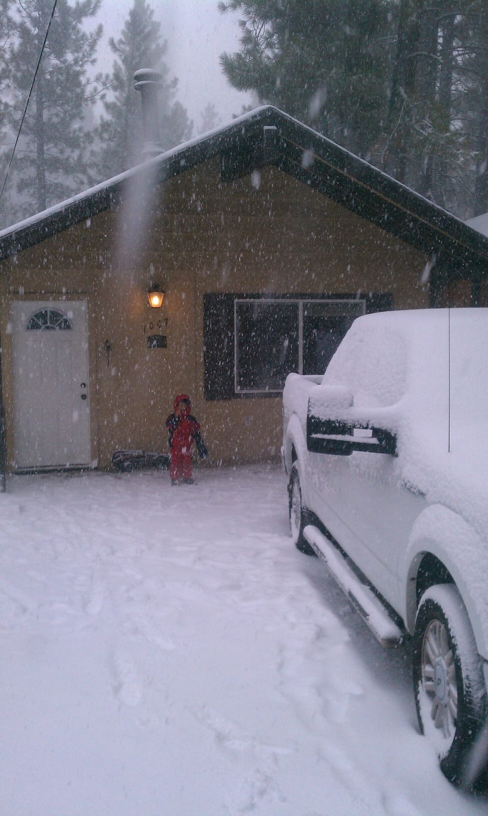 SNOW