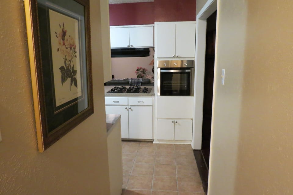 Hallway to Kitchen
