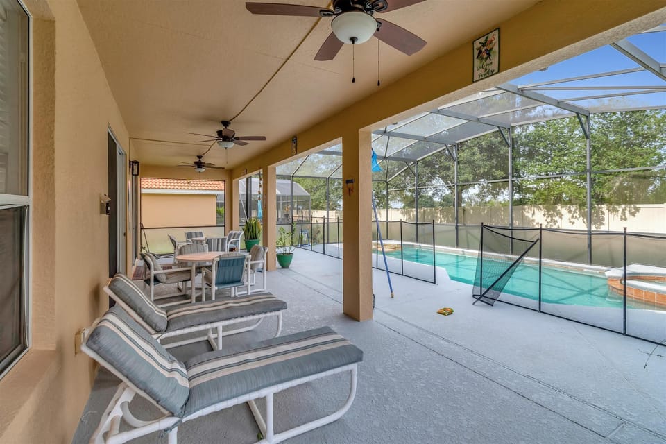 Pool deck 