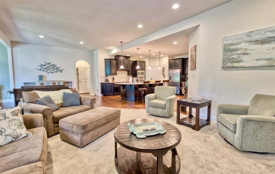 Open Floor Plan Main Floor