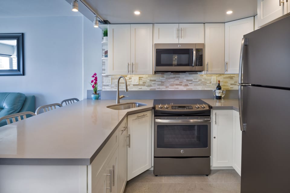 Designer kitchen with full size modern appliances