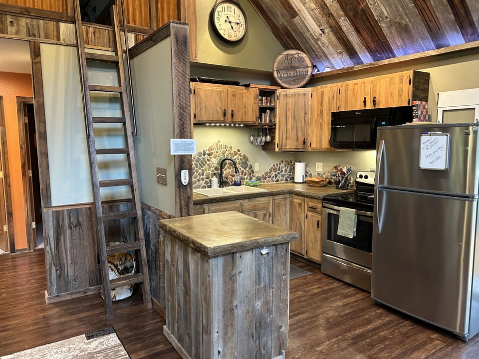 Main floor kitchen