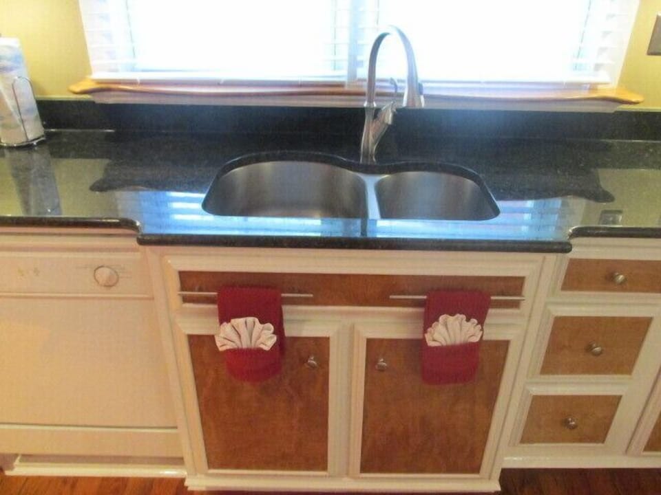 Granite, new cabinets with plenty of designer accents.
